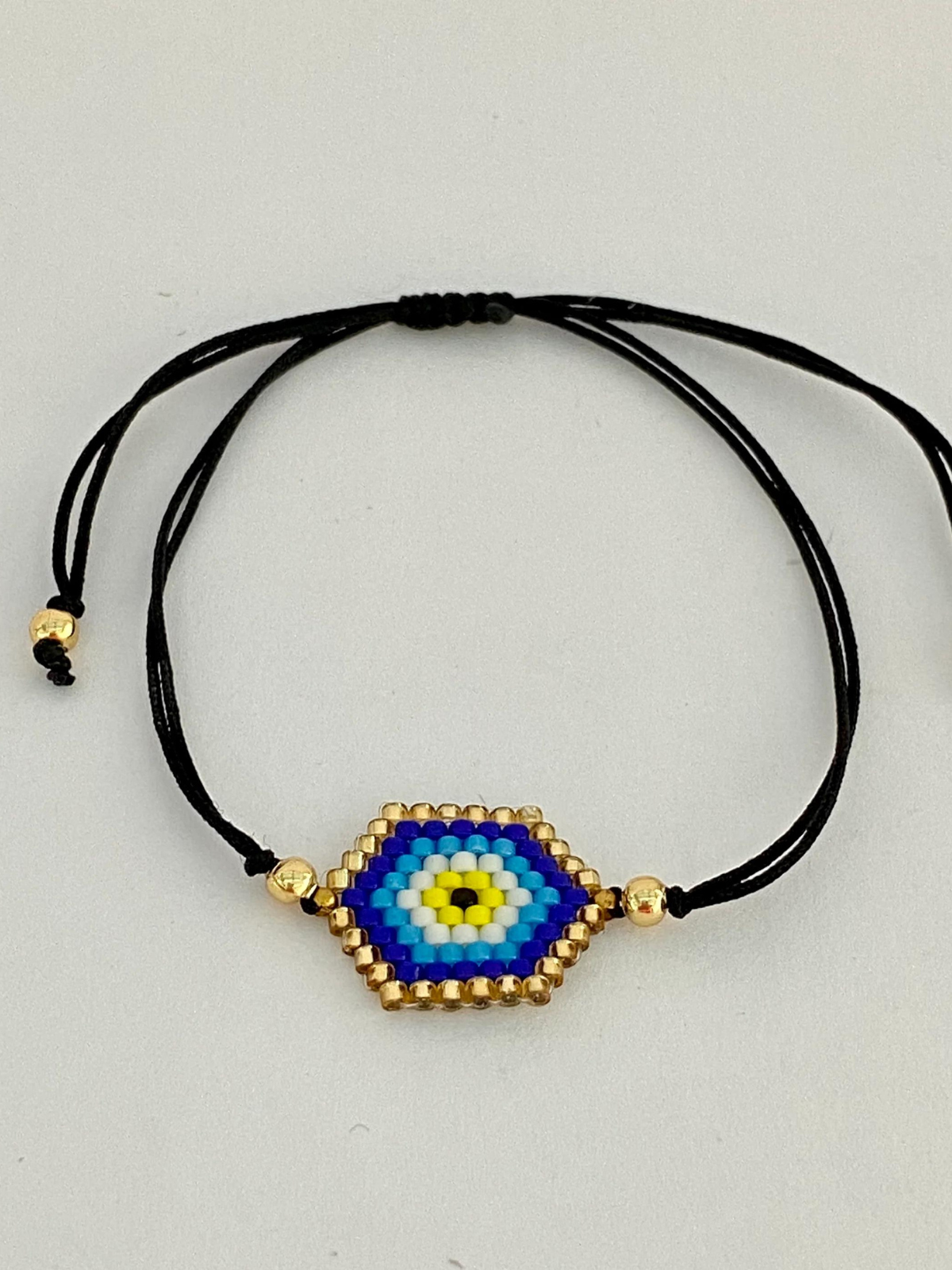 Bracelet - Adjustable cord bracelet