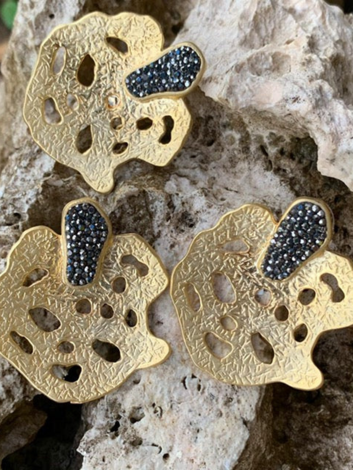 Ring - Adjustable Gold Plated with black crystal stones